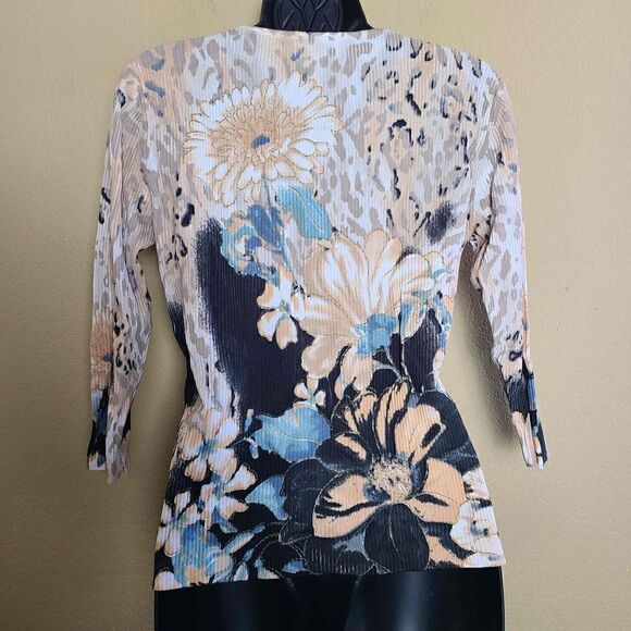 ShanaK Beaded Top    - Picture 6 of 8